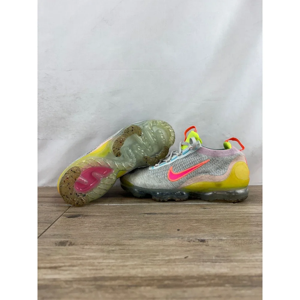 Nike Air Vapormax 2021 FK Wolf Grey Pink Blast Volt DH4088-002 Womens 8‎